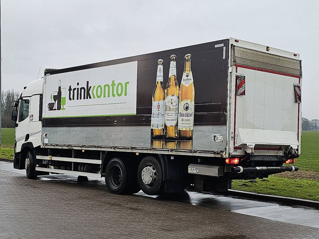 RENAULT T 460 6x2 steeraxle lift