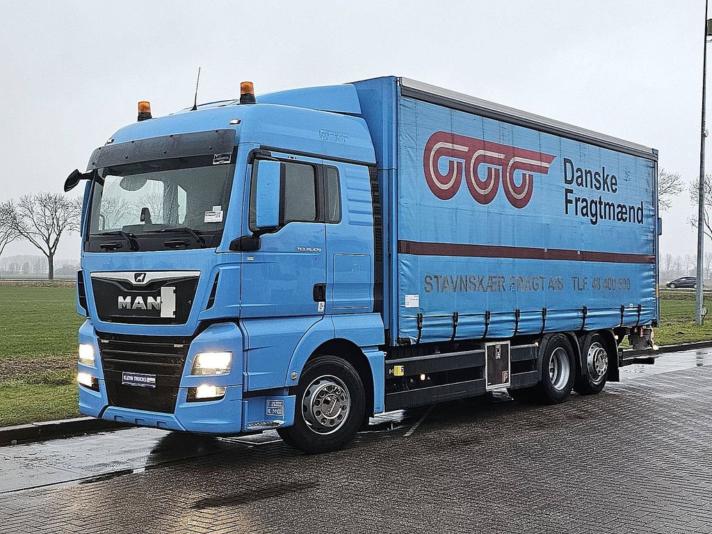 M.A.N. 26.470 TGX schuizeil laadklep!