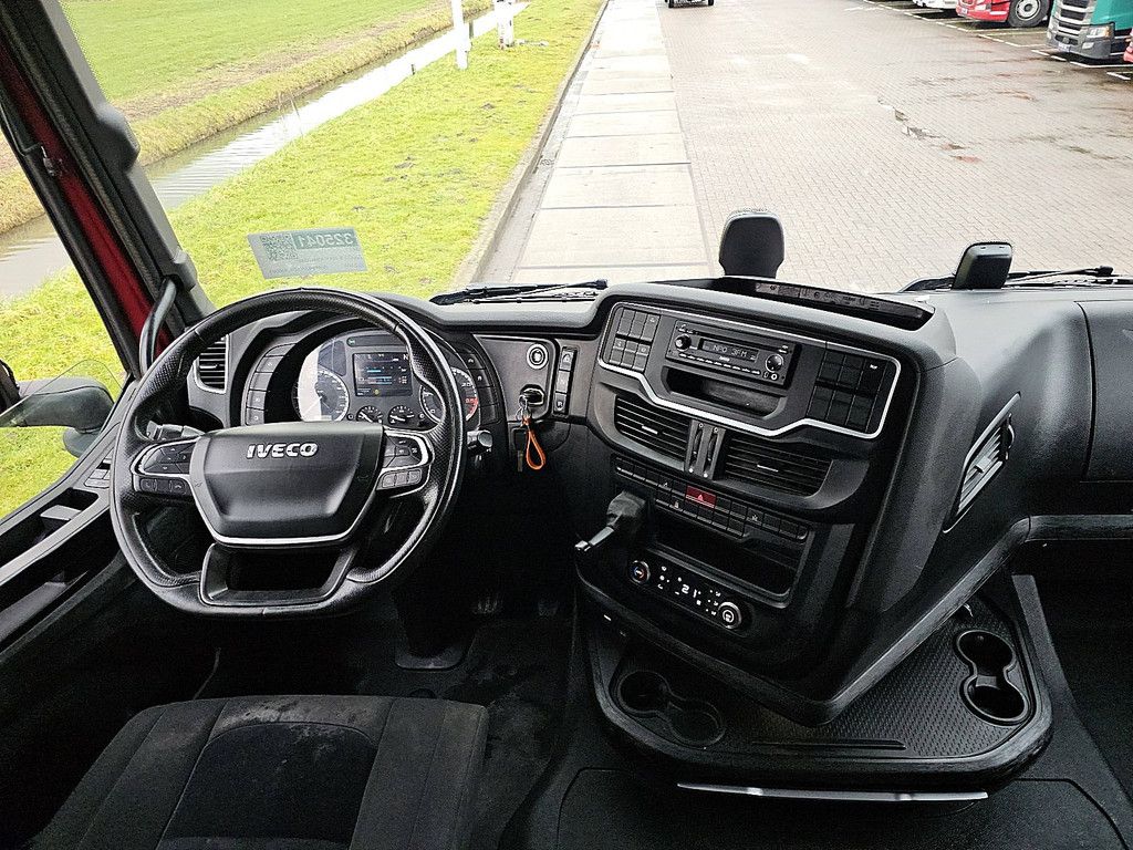 IVECO S-WAY AS440S48