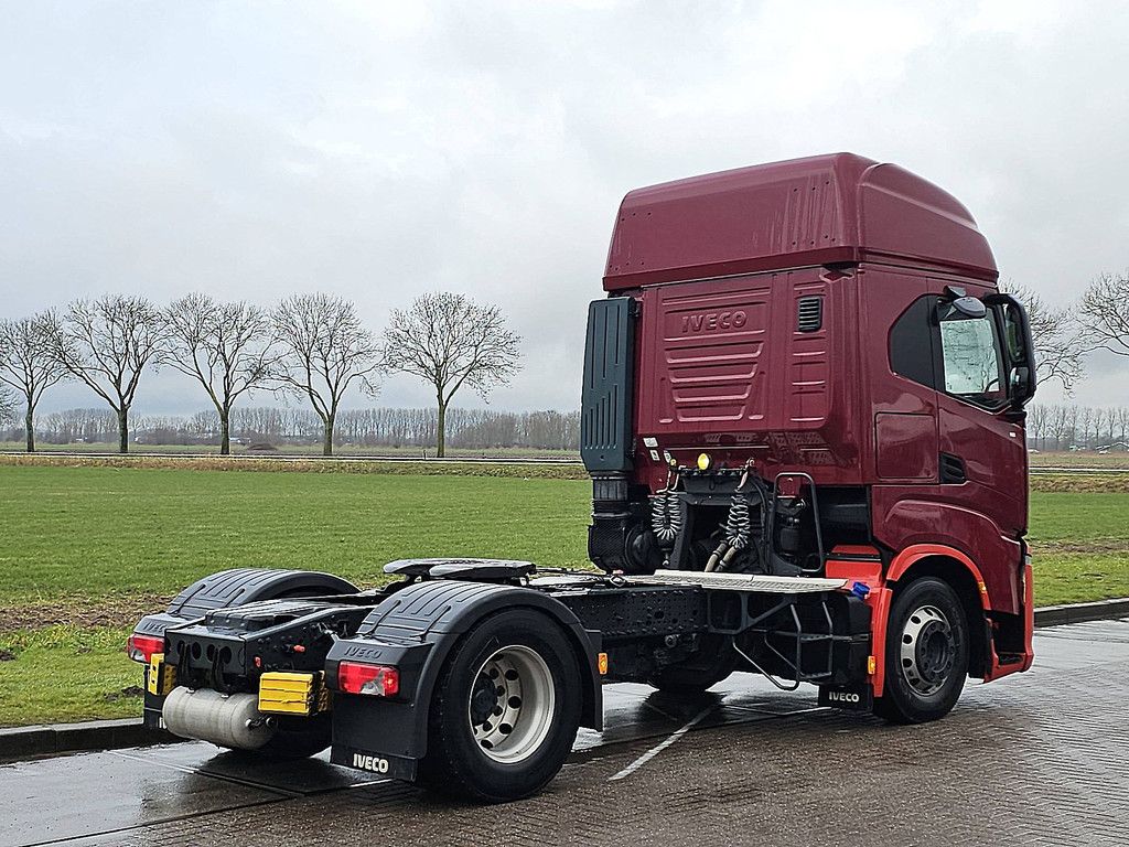 IVECO S-WAY AD440S48