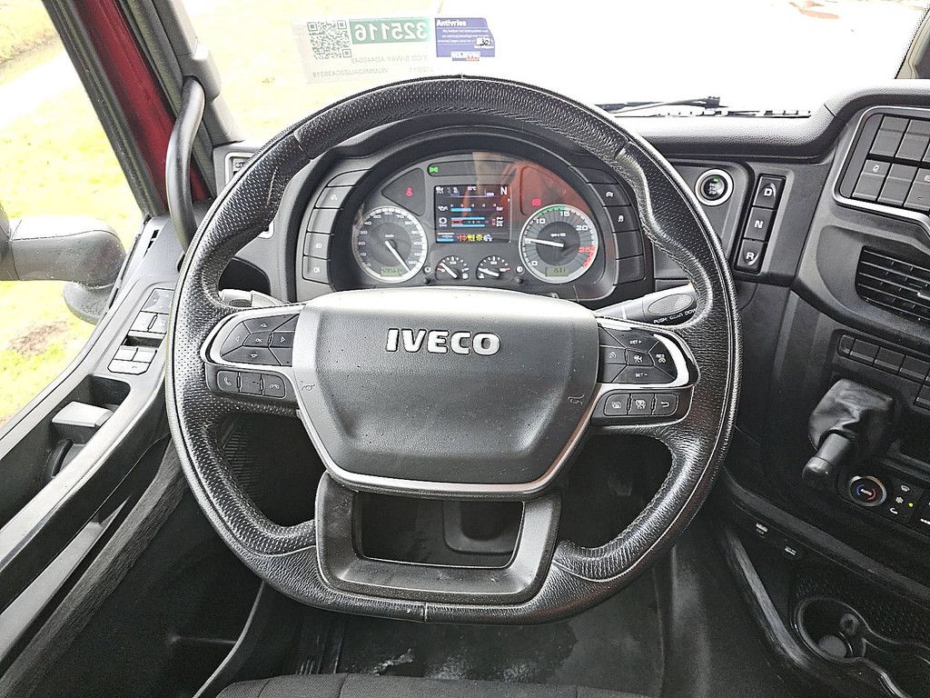 IVECO S-WAY AD440S48