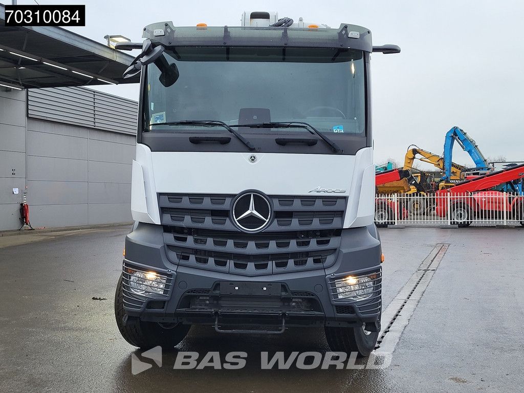 Mercedes Arocs Arocs 2843 6X4 NEW! 31mtr 4x extendable Bonneux concrete pump Remote Control Euro 6