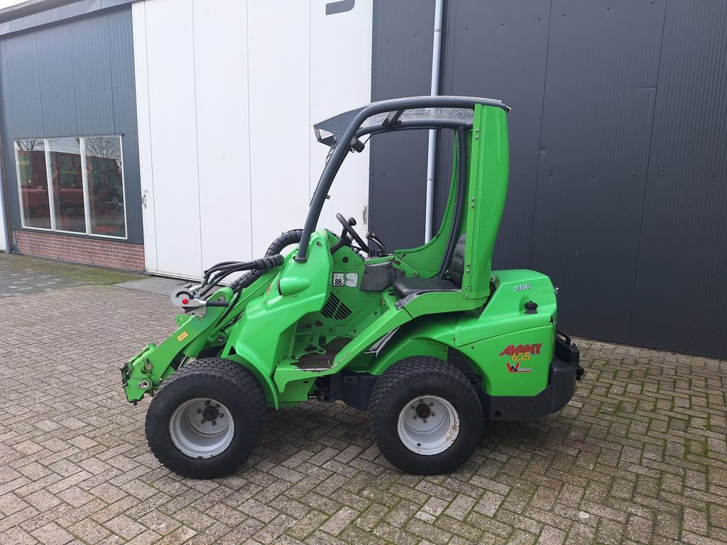 Avant 635