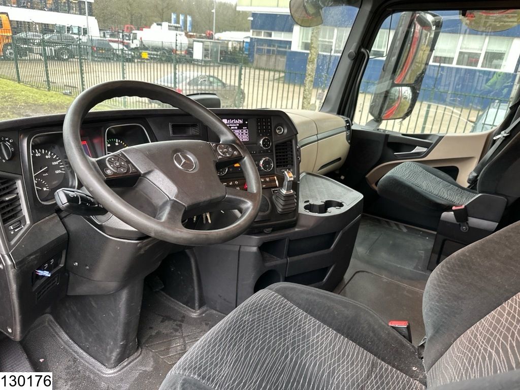 Mercedes Actros 2548 6x2, EURO 6, Lift roof