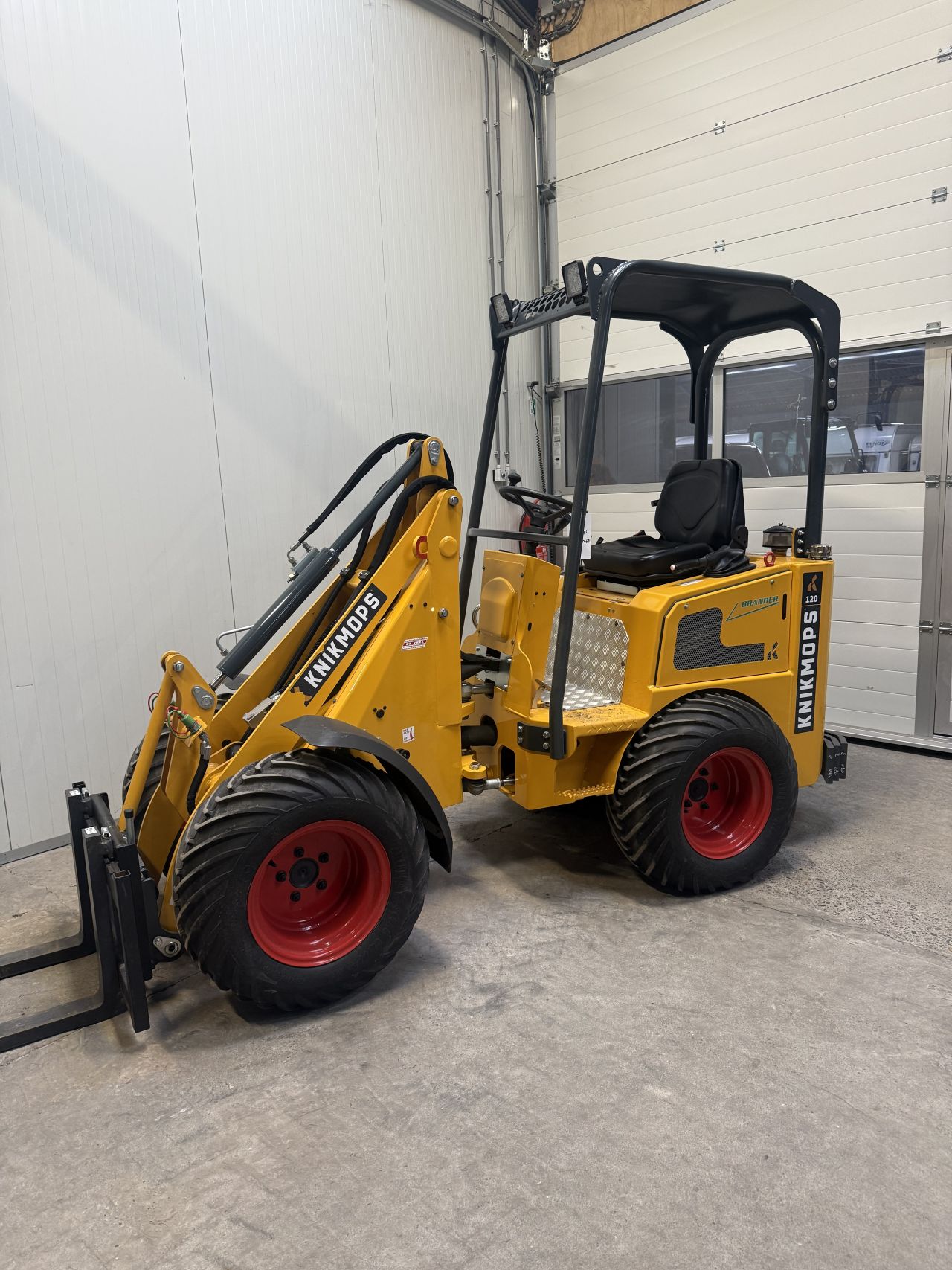 Knikmops 120/130 ( 80 uur )