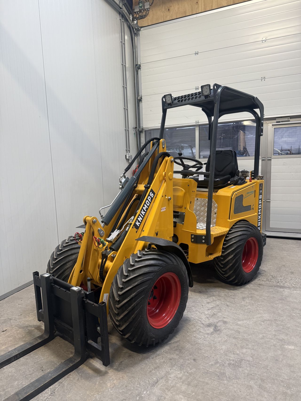 Knikmops 120/130 ( 80 uur )