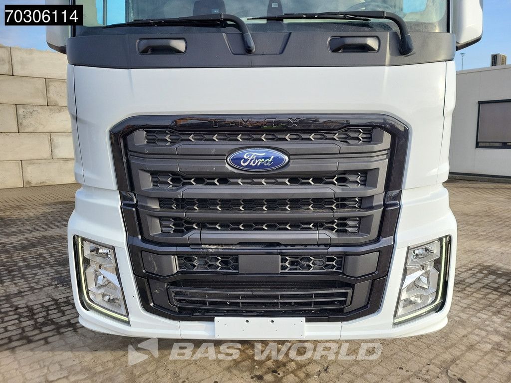 Ford F-Max 500 4X2 2xTanks Navi