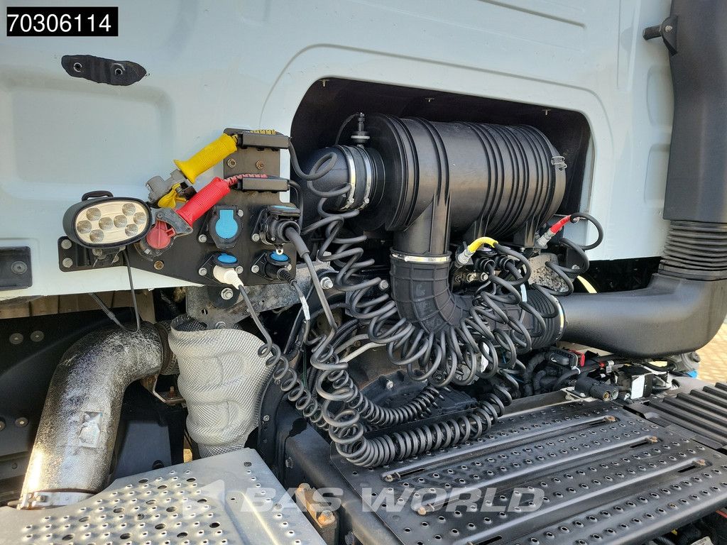 Ford F-Max 500 4X2 2xTanks Navi