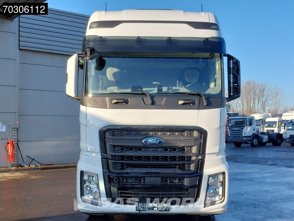 Ford F-Max 500 4X2 2xTanks Navi