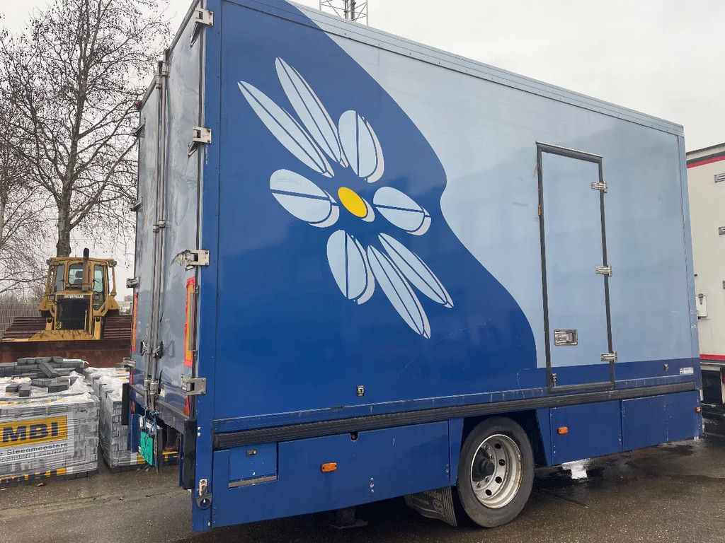 Floor FLWA 10 bloemen aanhanger 1 as