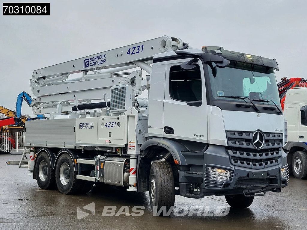 Mercedes Arocs Arocs 2843 6X4 NEW! 31mtr 4x extendable Bonneux concrete pump Remote Control Euro 6