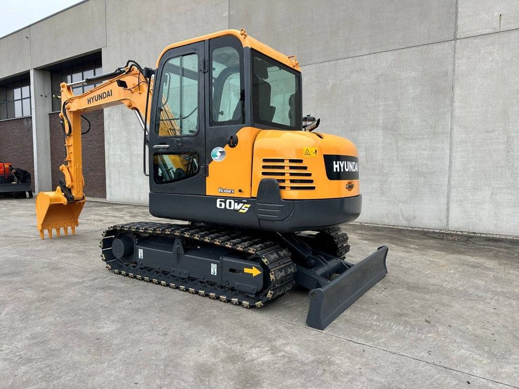 Raupenbagger Hyundai R60VS Diesel 40,5 kW 2016