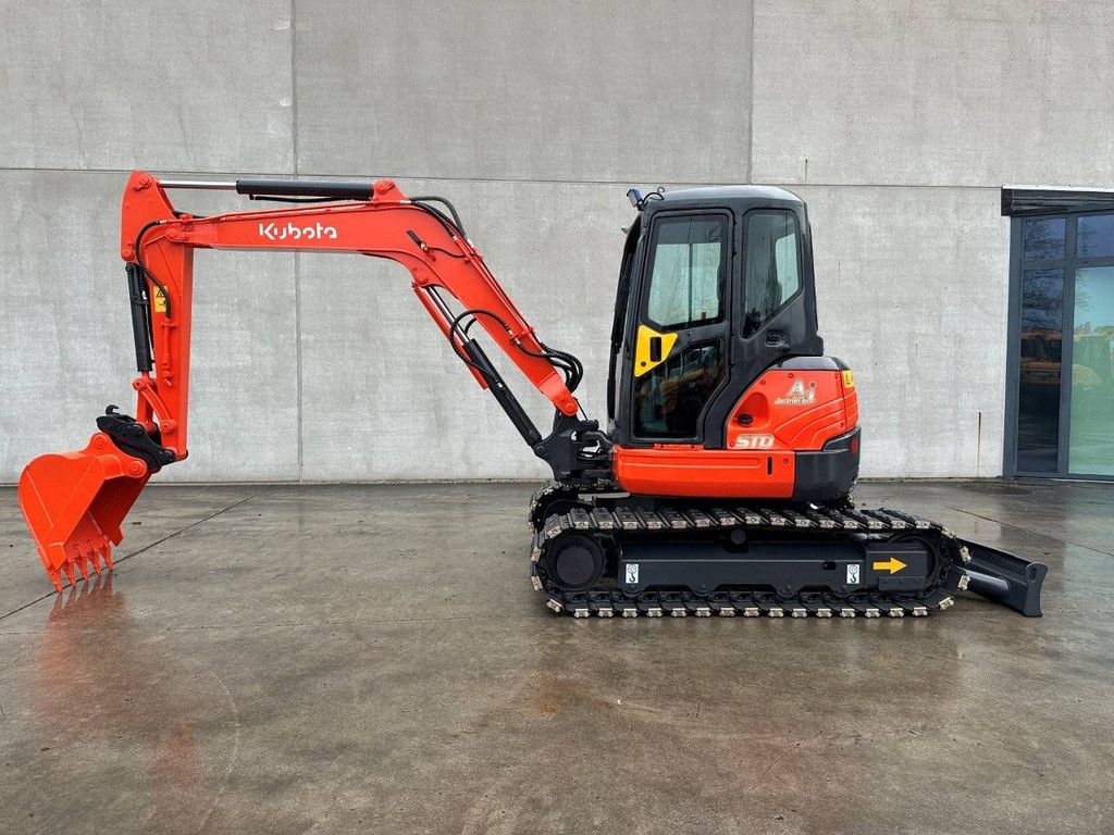 Raupenbagger Kubota KX155-3SZ Diesel 29,4 kW 2012