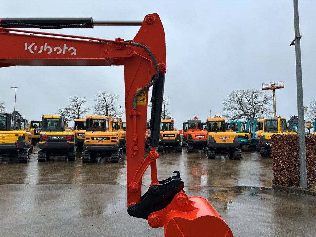 Raupenbagger Kubota KX155-3SZ Diesel 29,4 kW 2012