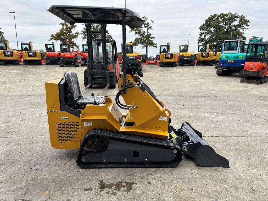 Skid Steer Loader Newrick ZW480 Petrol 15hp 2025 New