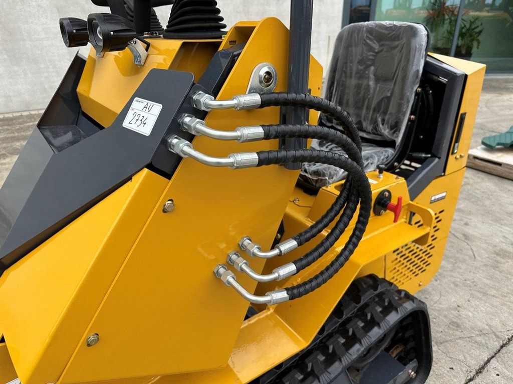 Skid Steer Loader Newrick ZW480 Petrol 15hp 2025 New