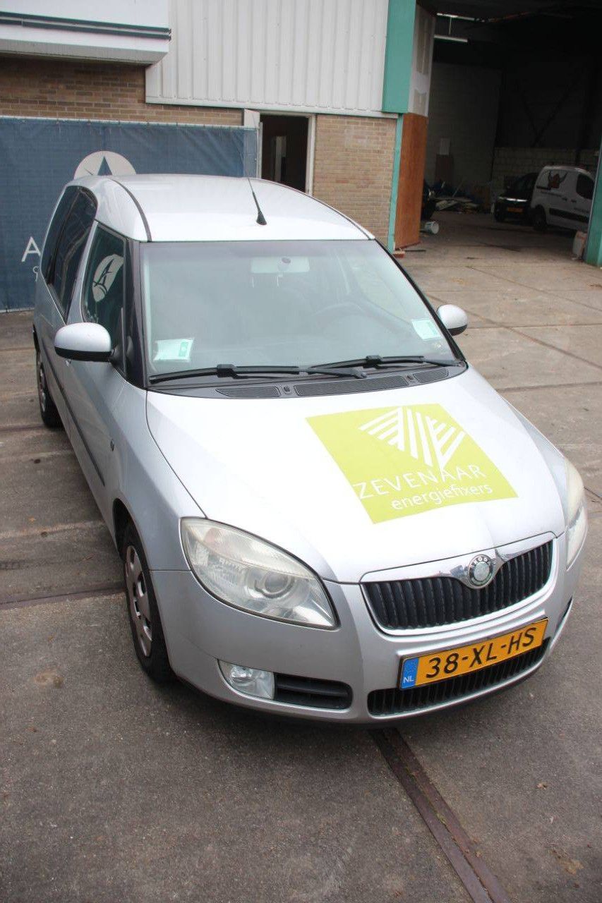 Pkw Skoda Roomster Benzin 86 PS 2007