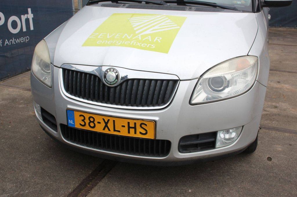 Pkw Skoda Roomster Benzin 86 PS 2007