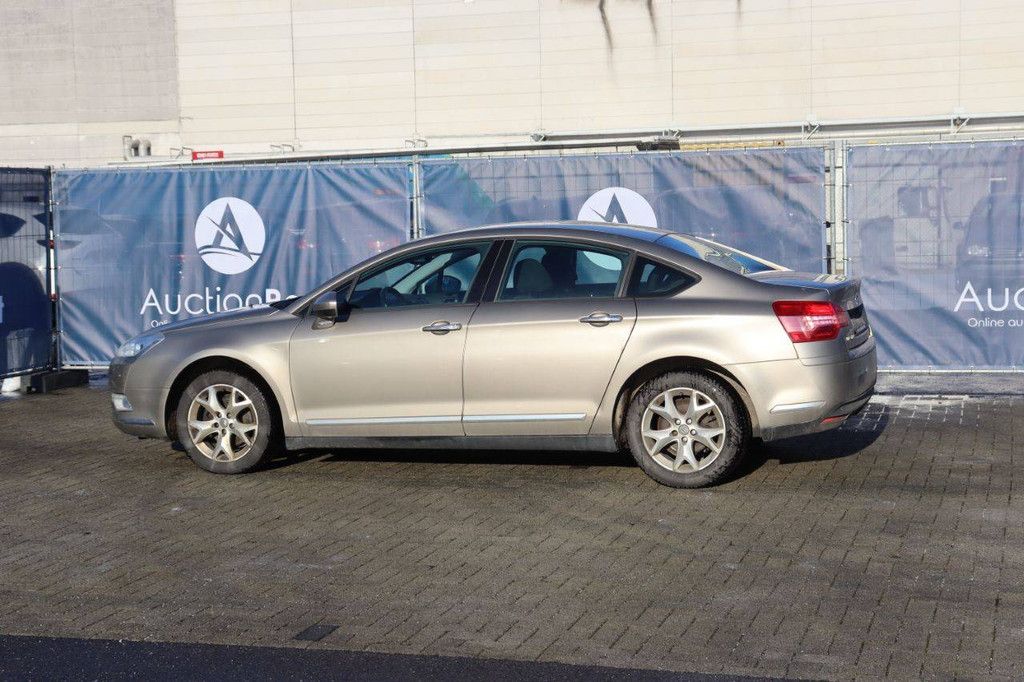 Passenger car Citroën C5 Diesel 110 hp 2009 (Margin)