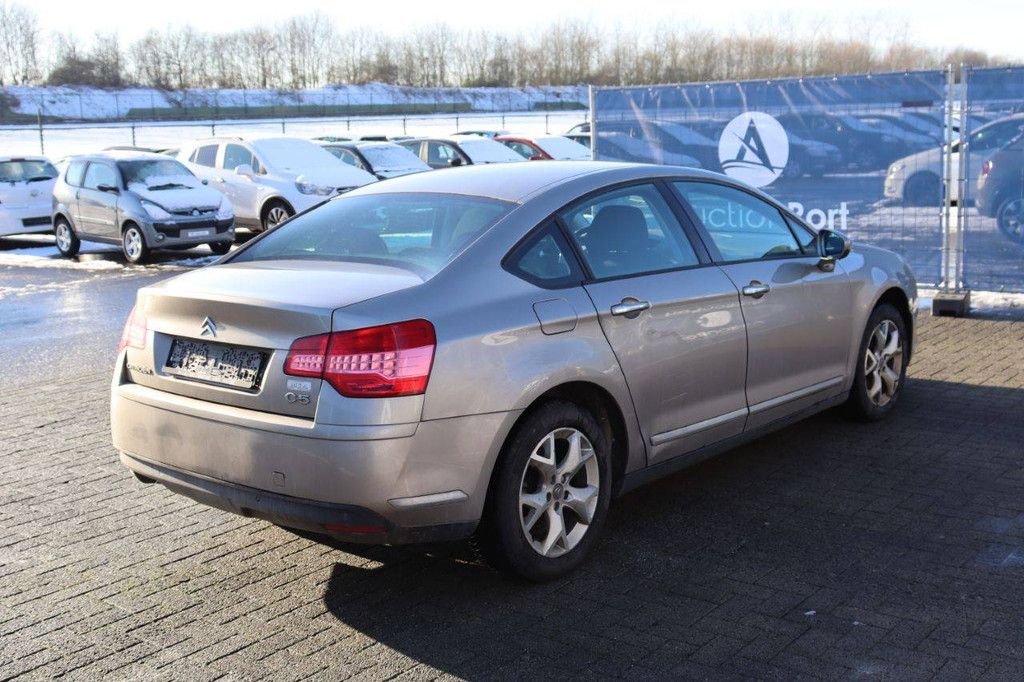 Passenger car Citroën C5 Diesel 110 hp 2009 (Margin)
