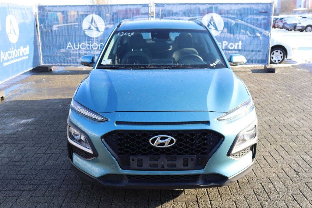 SUV Hyundai Kona Benzin 120 PS 2019