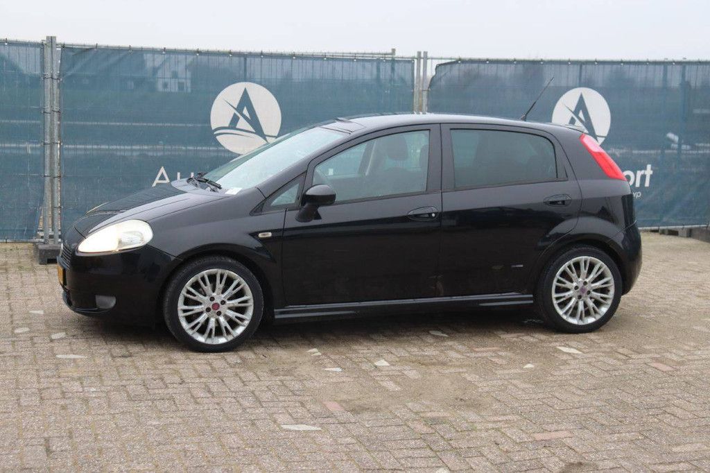 Personenauto Fiat Punto Benzine 120pk 2008 (Marge)