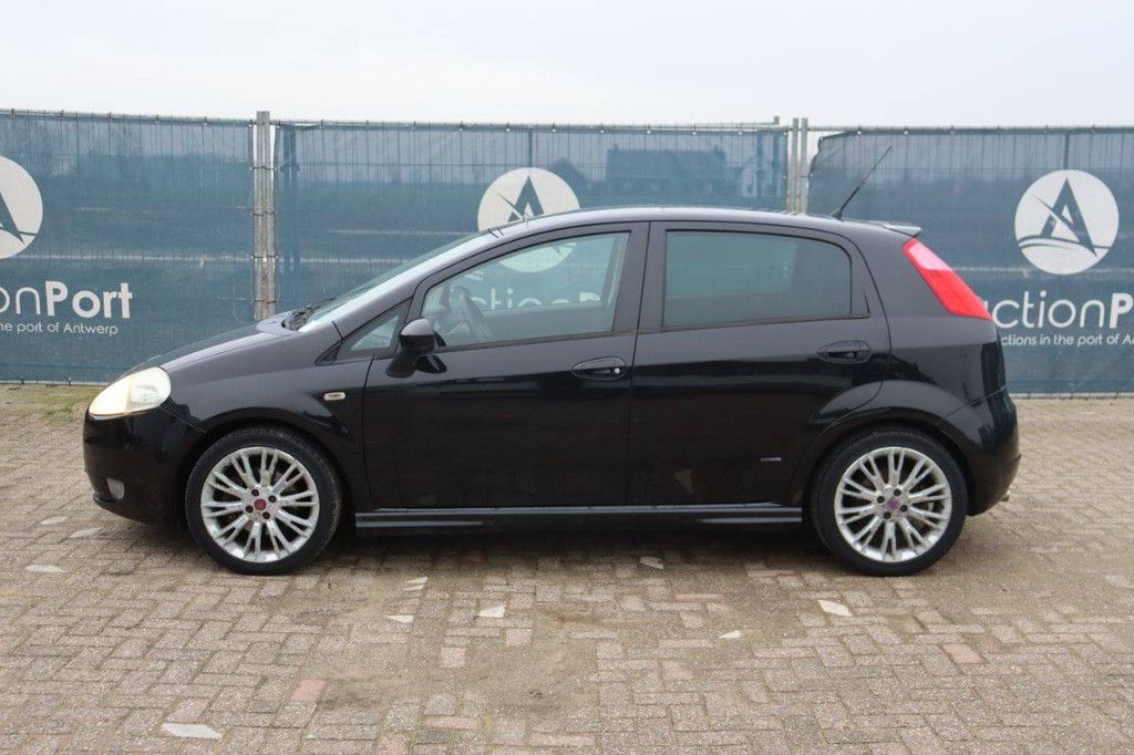 Personenauto Fiat Punto Benzine 120pk 2008 (Marge)
