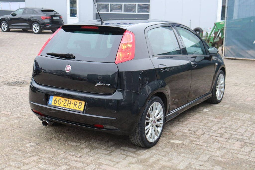 Personenauto Fiat Punto Benzine 120pk 2008 (Marge)