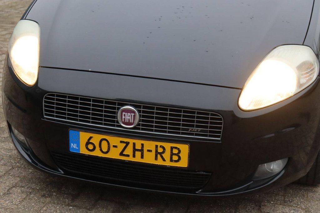 Personenauto Fiat Punto Benzine 120pk 2008 (Marge)