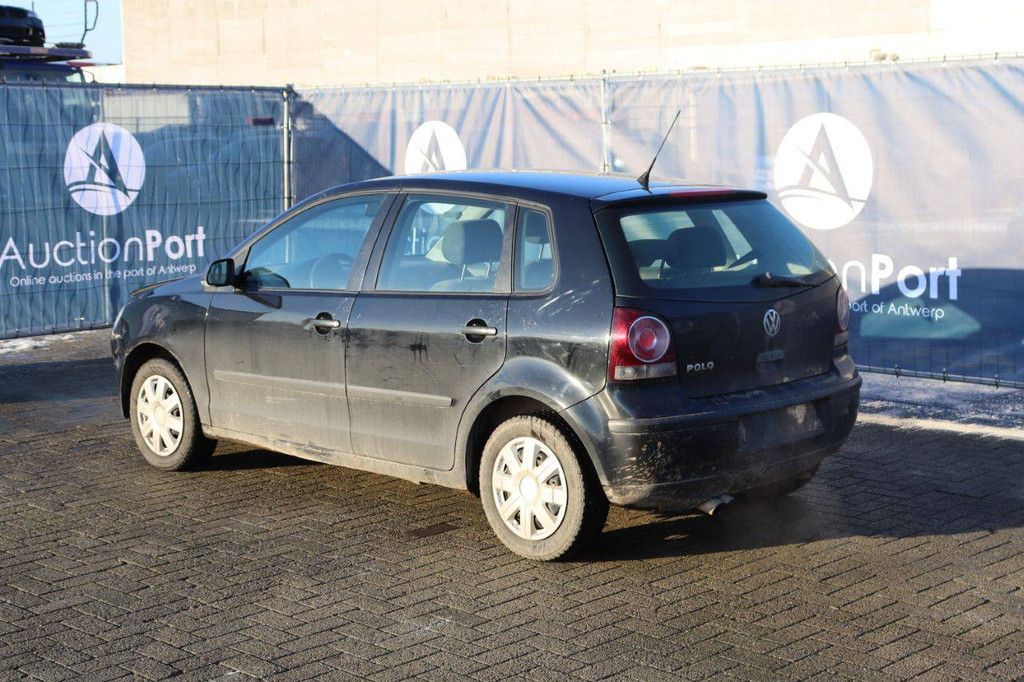 Pkw Volkswagen Polo Benzin 60 PS 2008 (Marge)