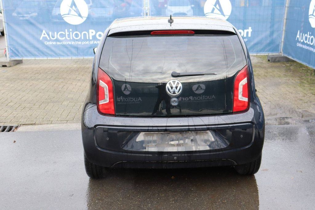 Pkw Volkswagen Up Benzin 75 PS 2011 (Marge)