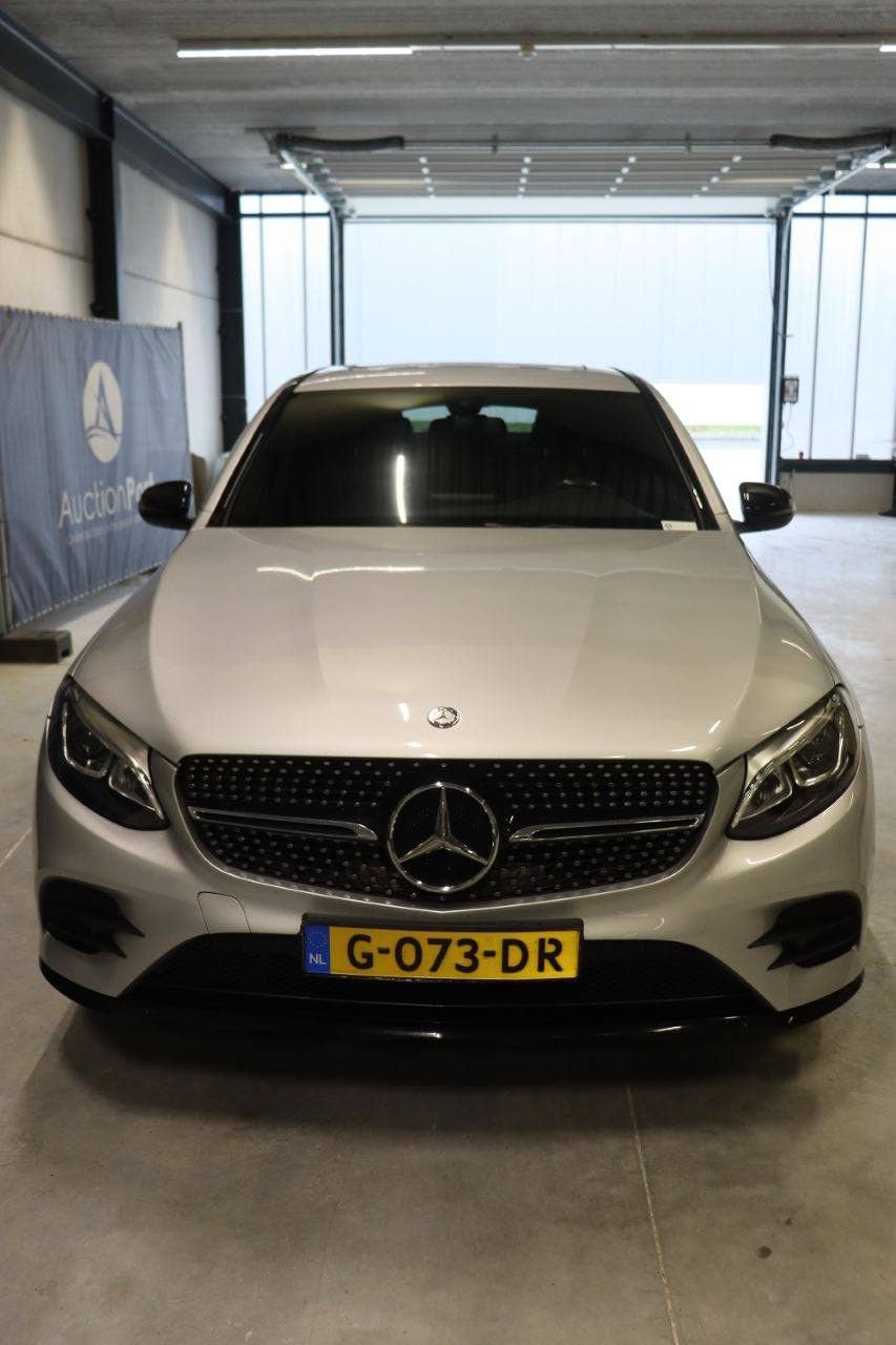 SUV Mercedes-Benz GLC 220d Coupé Diesel 163 PS 2017 (Marge)