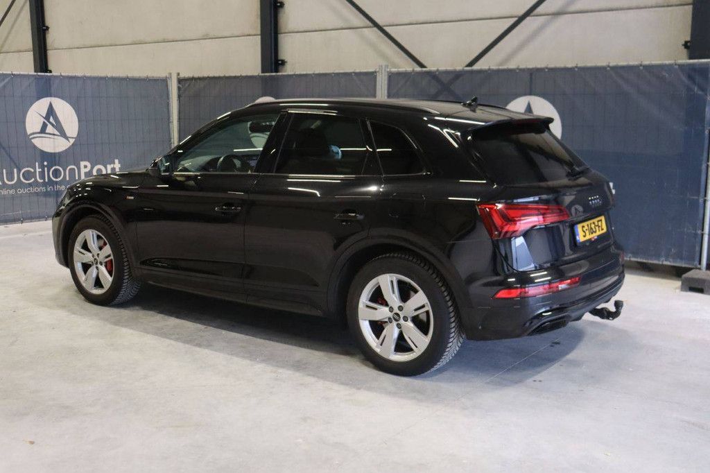 SUV Audi Q5 50 tfsi-e Electric/Gasoline 266 hp 2021