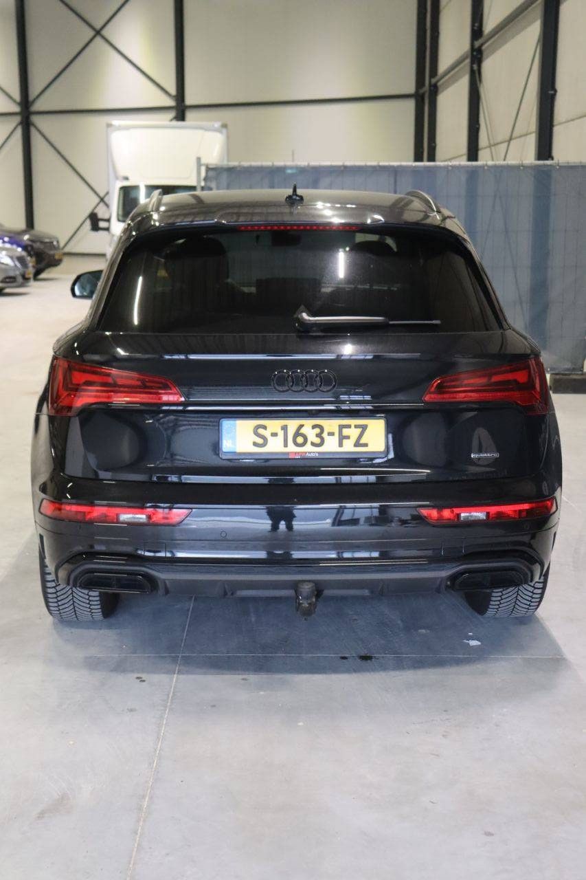 SUV Audi Q5 50 tfsi-e Electric/Gasoline 266 hp 2021