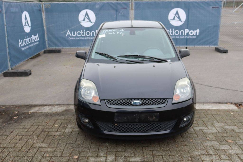 Passenger car Ford Fiesta Diesel 68 hp 2008 (Margin)