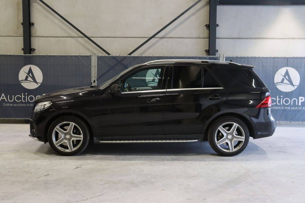 SUV Mercedes-Benz GLE 400 4-matic AMG Benzin 334 PS 2016 (Margin)