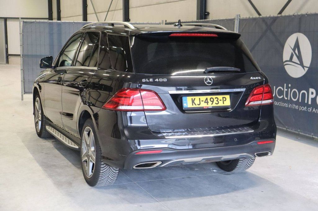 SUV Mercedes-Benz GLE 400 4-matic AMG Benzin 334 PS 2016 (Margin)