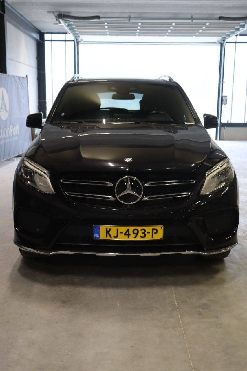 SUV Mercedes-Benz GLE 400 4-matic AMG Benzin 334 PS 2016 (Margin)
