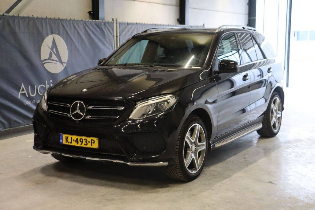 SUV Mercedes-Benz GLE 400 4-matic AMG Benzin 334 PS 2016 (Margin)