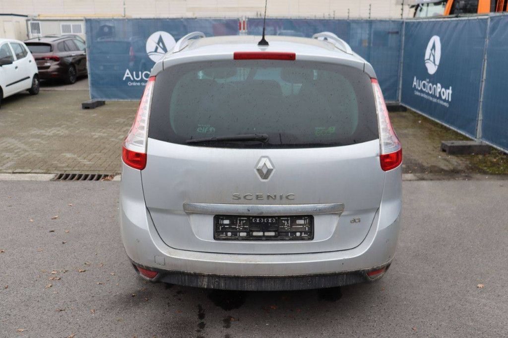 Pkw Renault Scenic Diesel 130 PS 2013 (Margin)