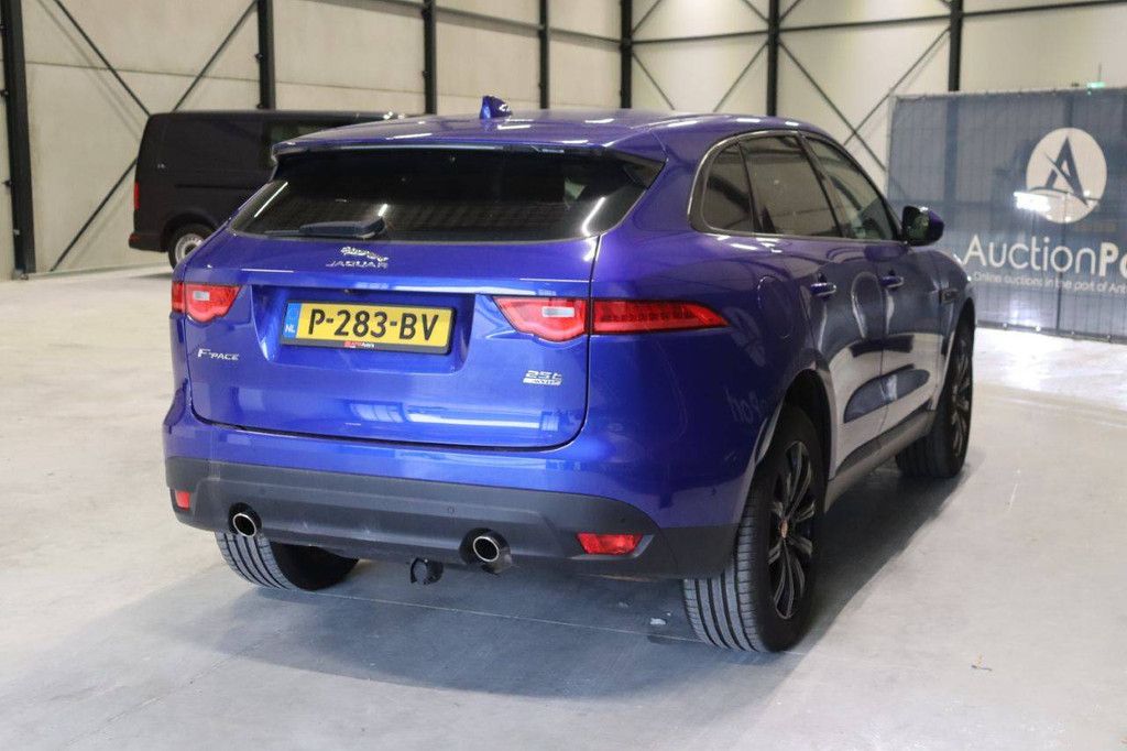 SUV Jaguar F-Pace Benzine 251pk 2017 (Marge)