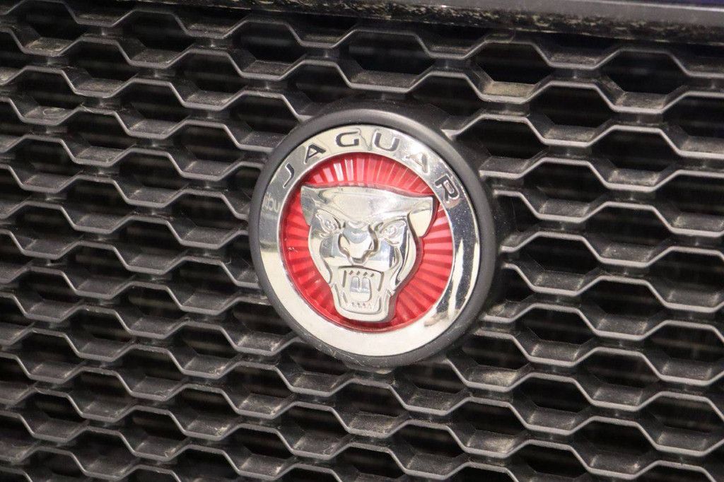 SUV Jaguar F-Pace Benzine 251pk 2017 (Marge)