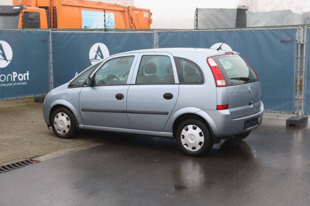 Personenauto Opel Meriva Benzine 100pk 2004