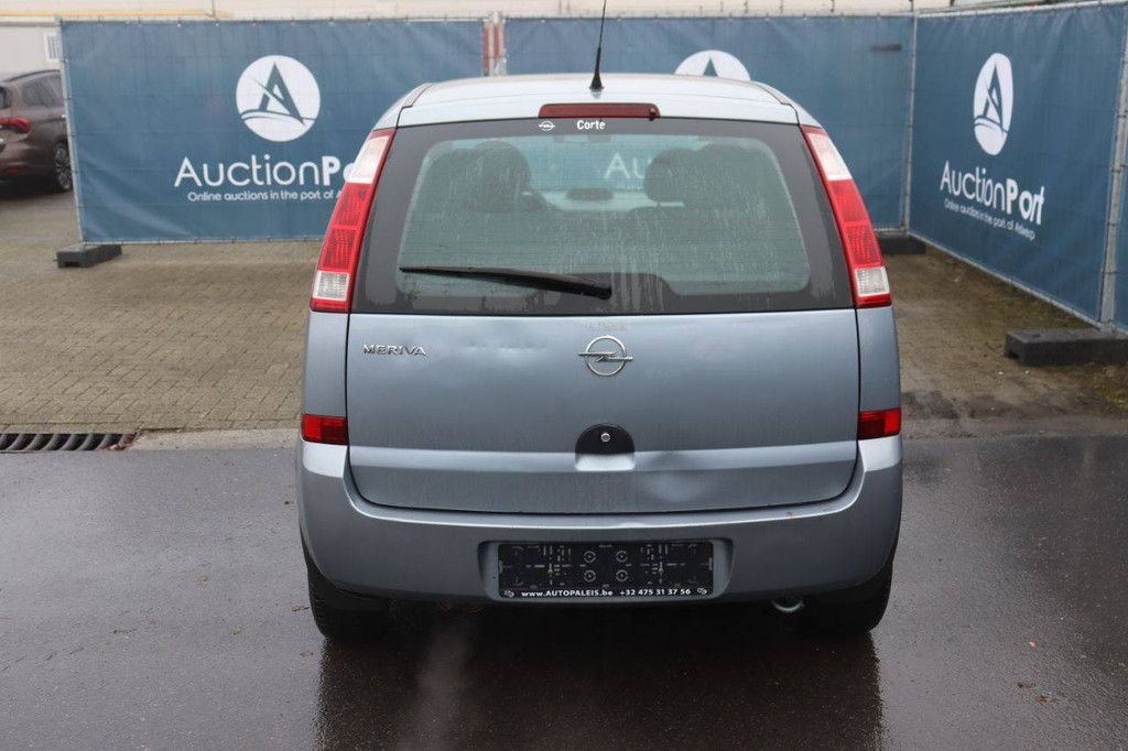 Personenauto Opel Meriva Benzine 100pk 2004