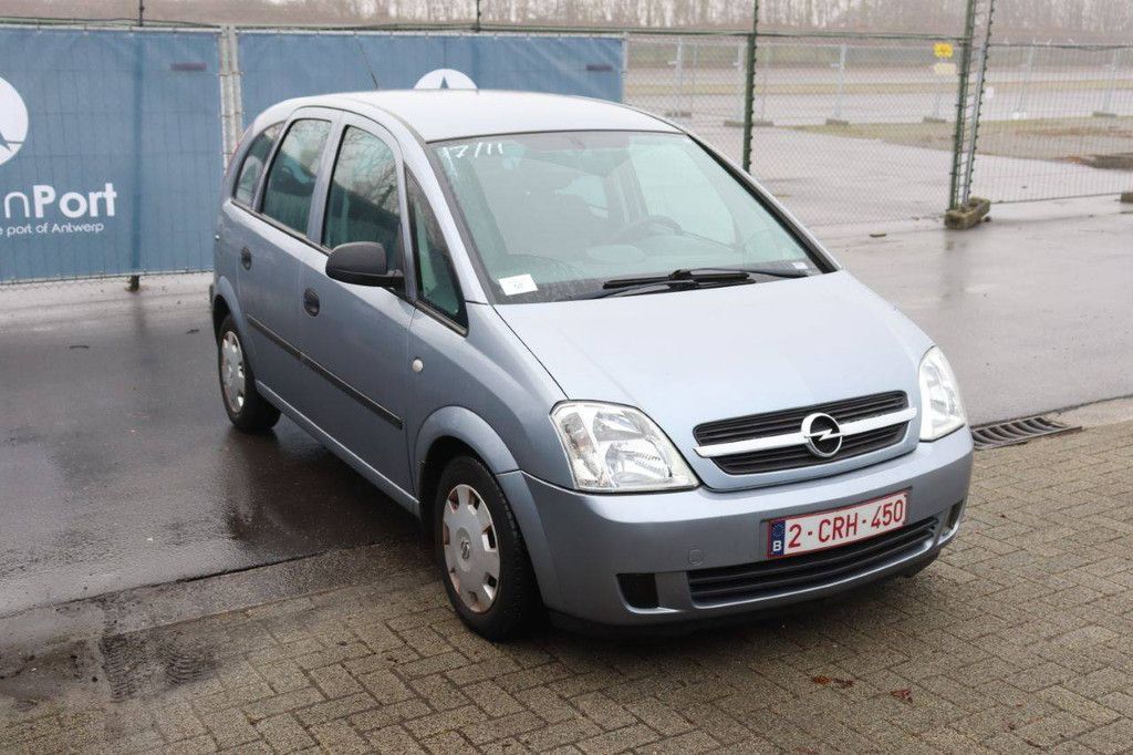 Personenauto Opel Meriva Benzine 100pk 2004