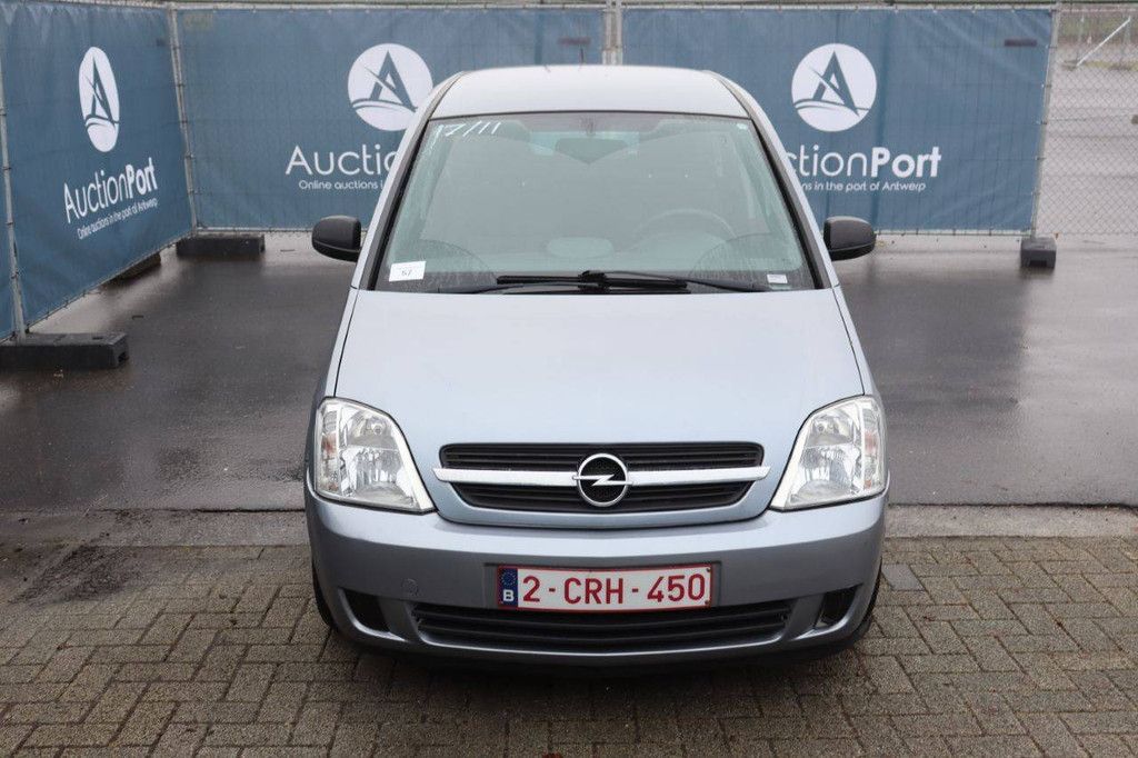 Personenauto Opel Meriva Benzine 100pk 2004
