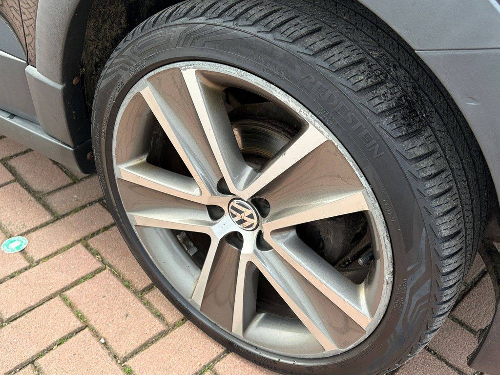 Pkw Volkswagen Polo 1.2 TSI Cross Benzin 105 PS 2011 (Margin)