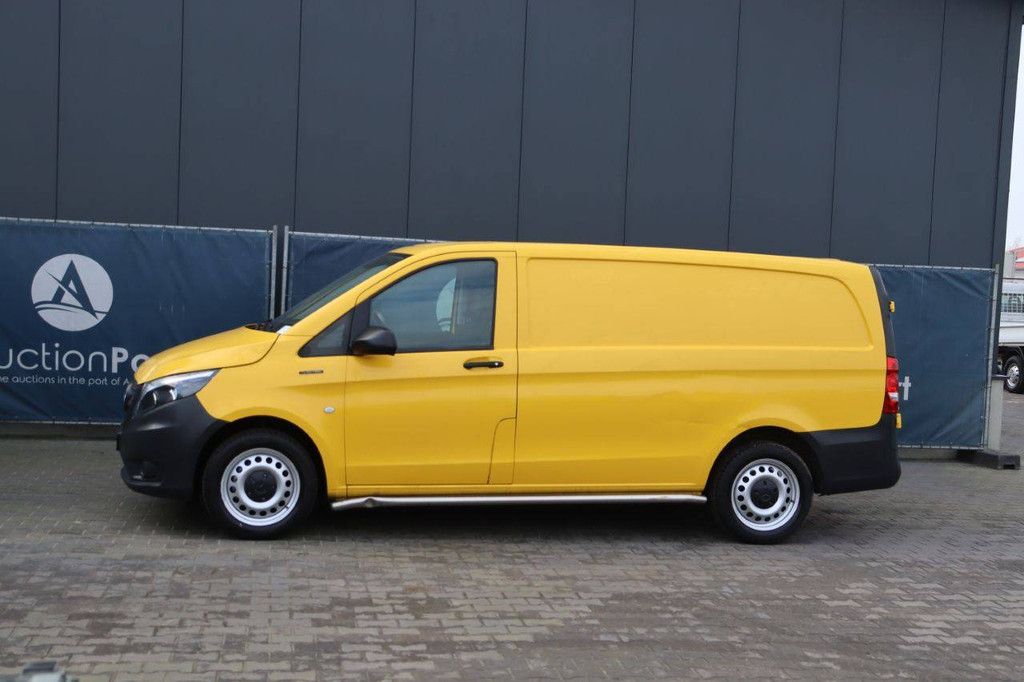 Mercedes-Benz Evito Elektro-Van 116 PS 2020