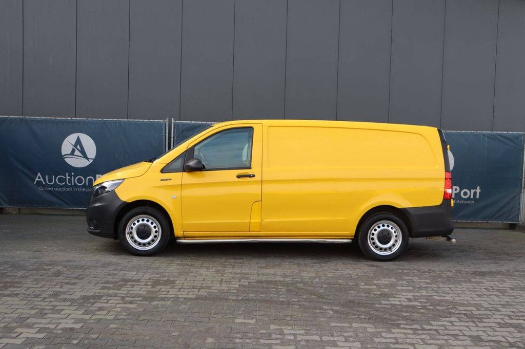 Mercedes-Benz Evito Elektro-Van 116 PS 2020