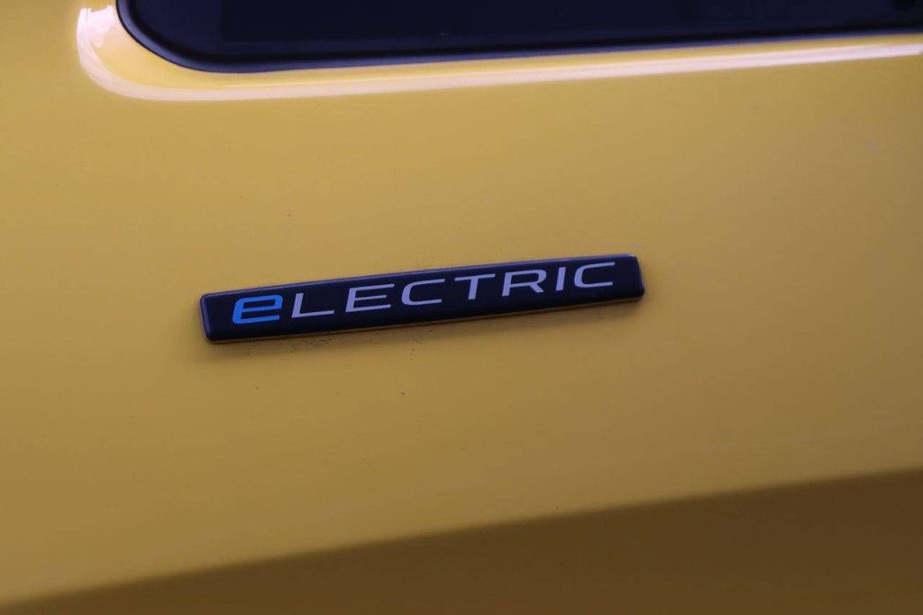 Mercedes-Benz Evito Elektro-Van 116 PS 2020